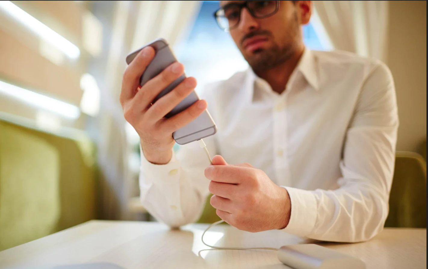 iPhone 15 Pil Döngüsü Sayısı