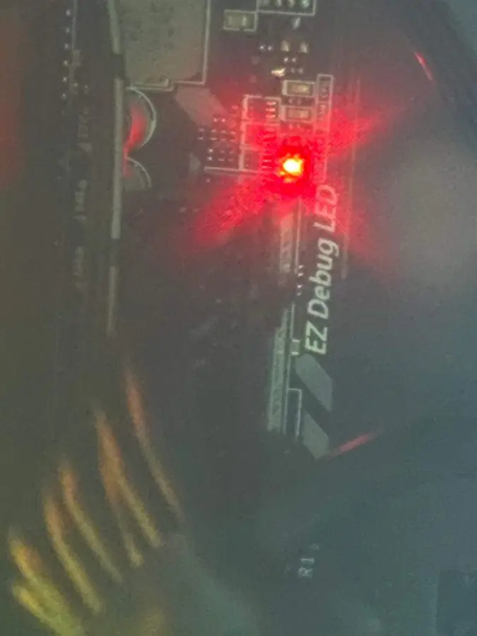 Anakartın Kırmızı Işığı Yanıyor Sorunu