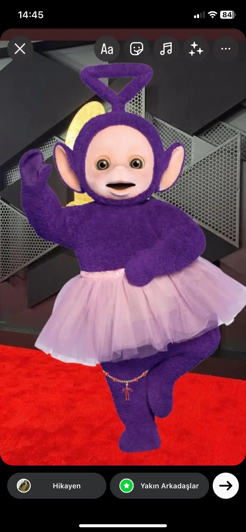 Instagram hikayesine WhatsApp etiketi ekleme