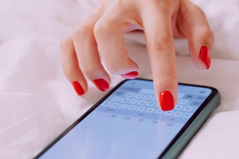 Instagram Mesajlarında Çift Dokunma Tepkisini Değiştirme