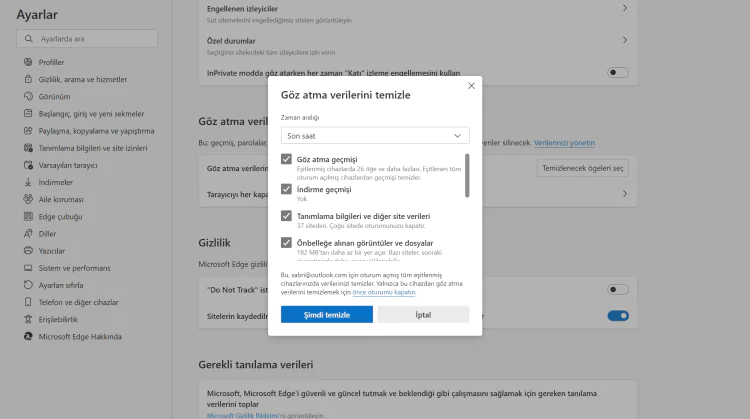 Facebook beyaz ekran