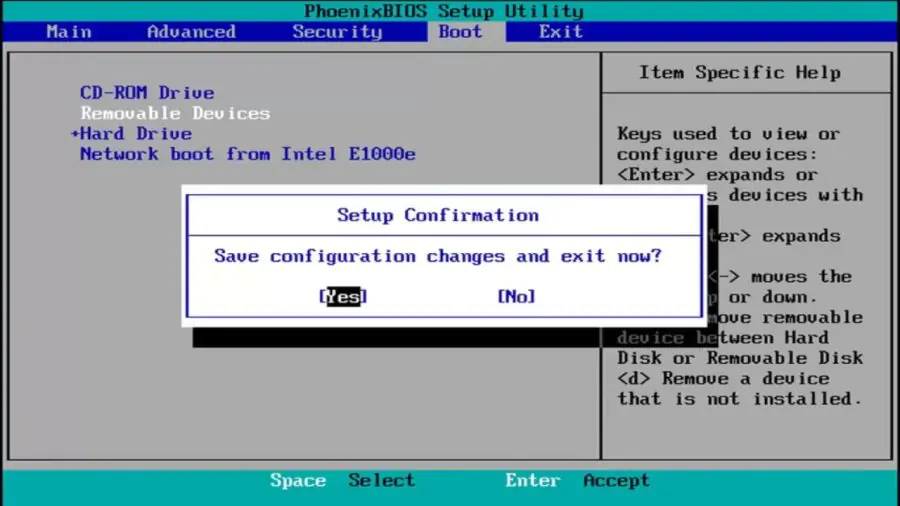 Reeder A8iQ tabletinin BIOS ekranında önyükleme sırasını değiştirme işlemini gösteren ekran görüntüsü