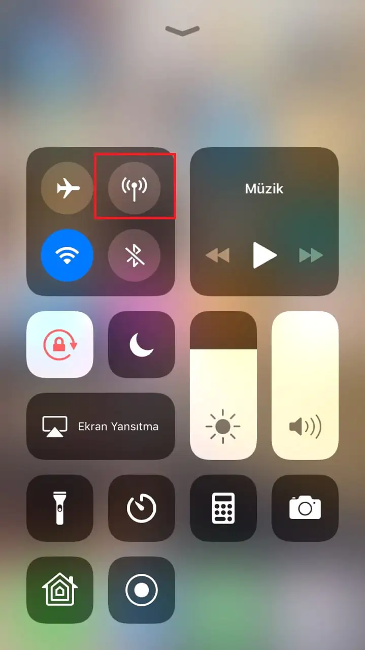iPhone’da AirDrop’u Hızlı (ve Pratik) Başlatma (Resimli Anlatım)