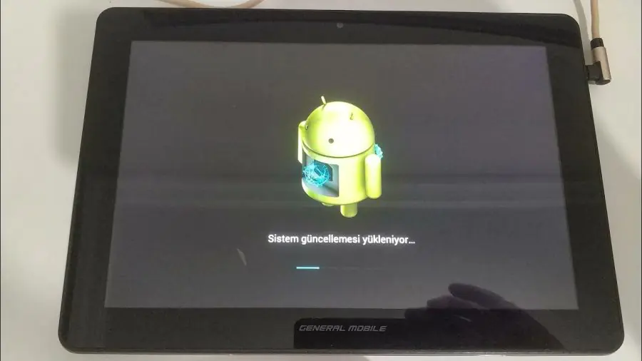 E-tab 4 tabletinize ROM yüklerken adım adım izlenecek işlemleri gösteren bir görsel.