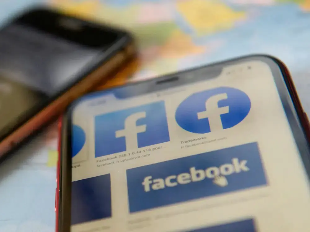 Facebook Anılar Bilgisayarda veya Mobil Cihazlarda Görüntüleme