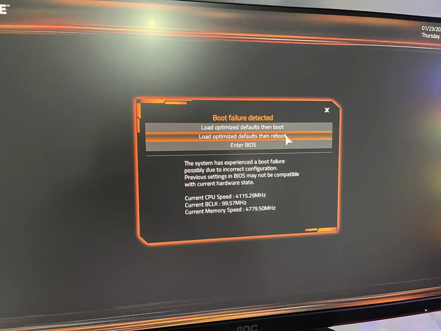 RAM MHz değerlerini ayarlarken oluşan Boot Failure Detected hatasını açıklayan bir görsel.
