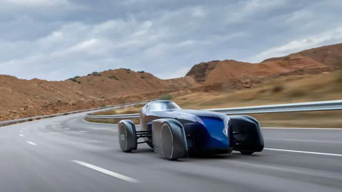 Renault'tan Tek Şarj İle 1000 KM menzilli araç dikkatleri üzerine çekiyor.