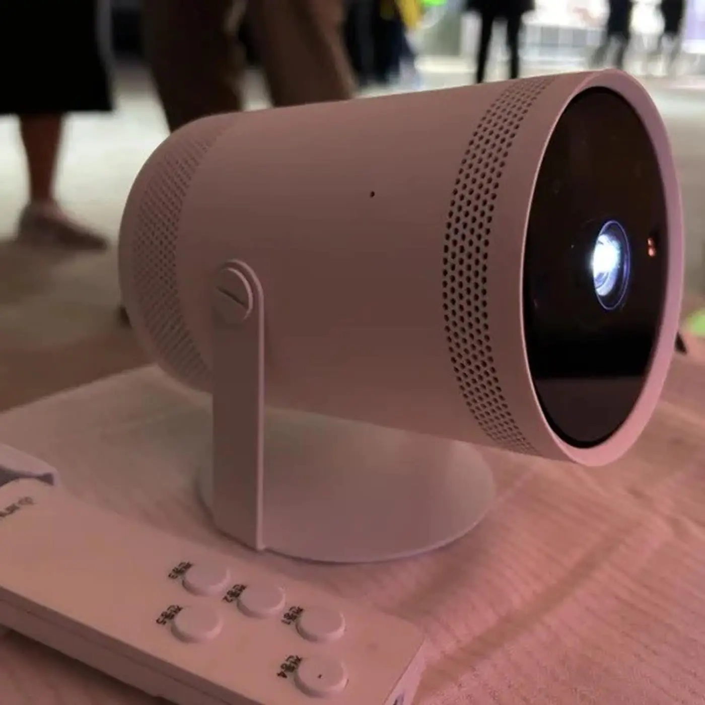 Samsung Freestyle Projeksiyon Özellikleri