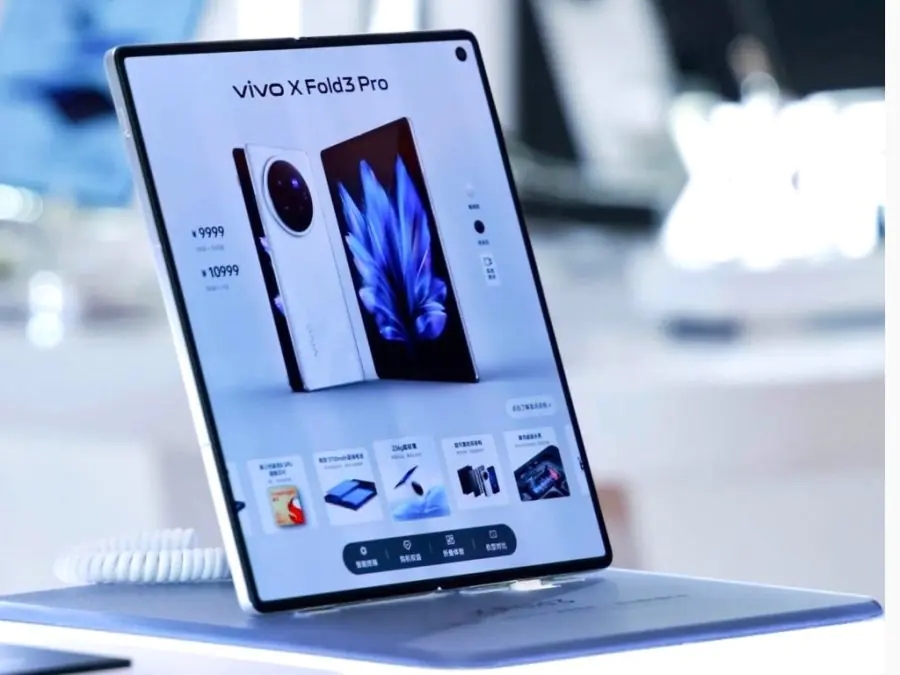 Vivo X Fold 3 Pro Telefon Tablet Kamera Hepsi Bir Arada