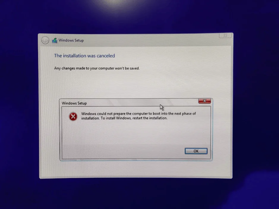 Windows 11 kurulumu sırasında karşılaşılan "CD Boot Hatası" mesajını gösteren bir bilgisayar ekranı