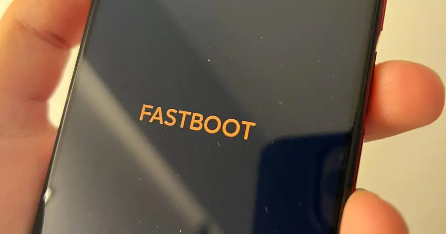 Xiaomi Pad 6 Fastboot modunda takılı kalmış bir cihazın ekranı.