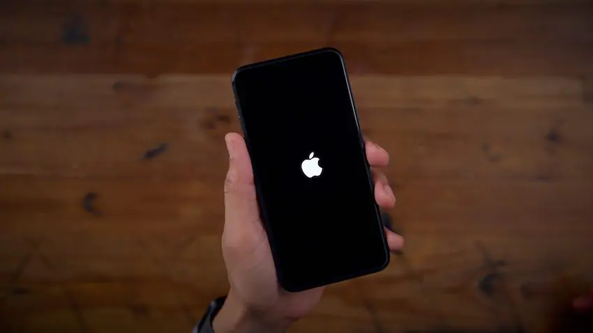 iPhone galerinizde fotoğraf bulma için favoriler ve albüm düzenleme ekranı