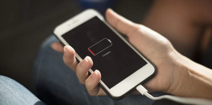 telefon sarj ederken kılıf çıkarmak