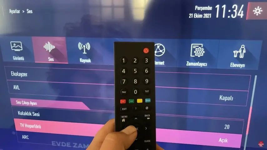 tv de ses gecikmeli olarak geliyor