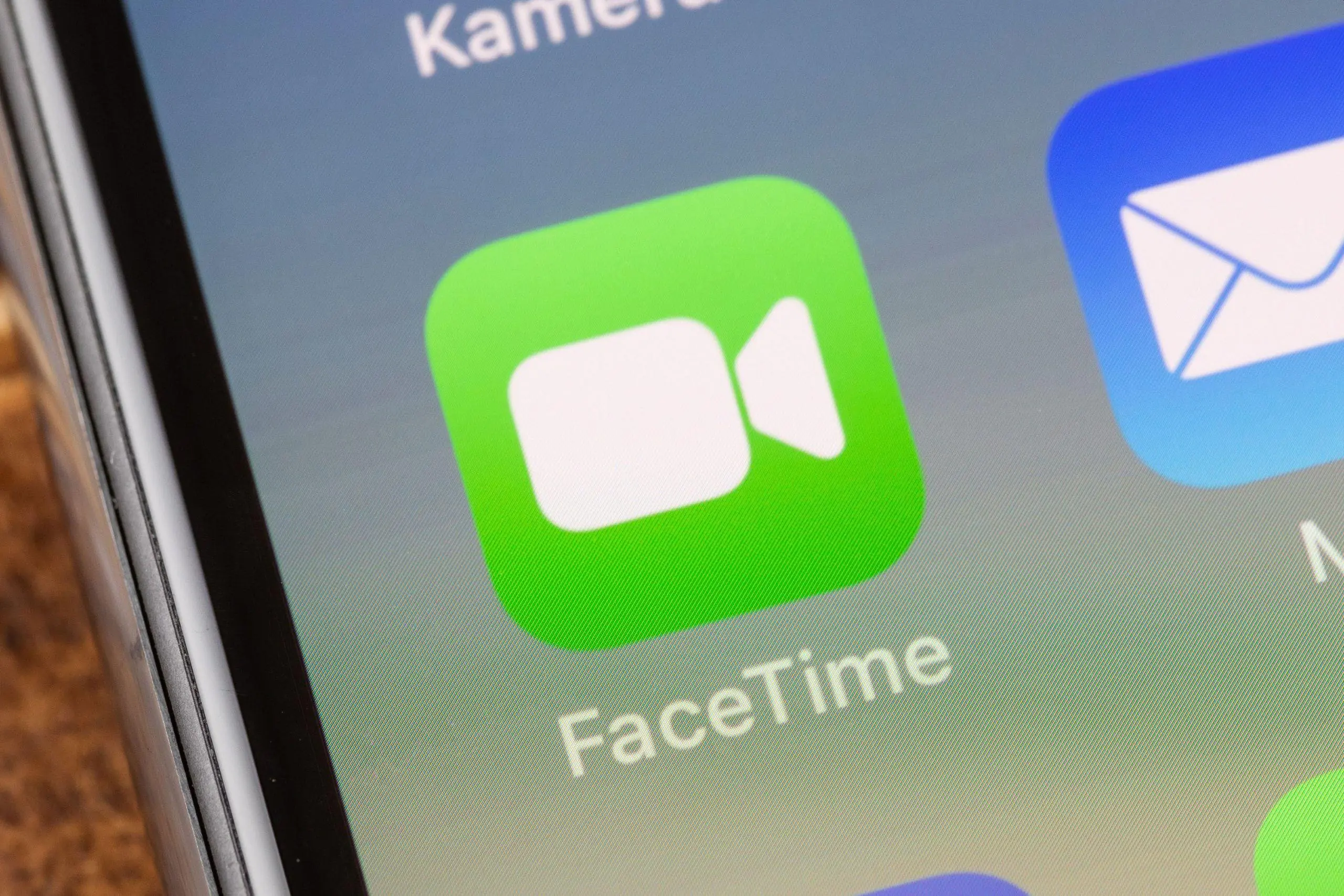FaceTime Neden Sürekli Askıya Alınıyor? Çözümleri