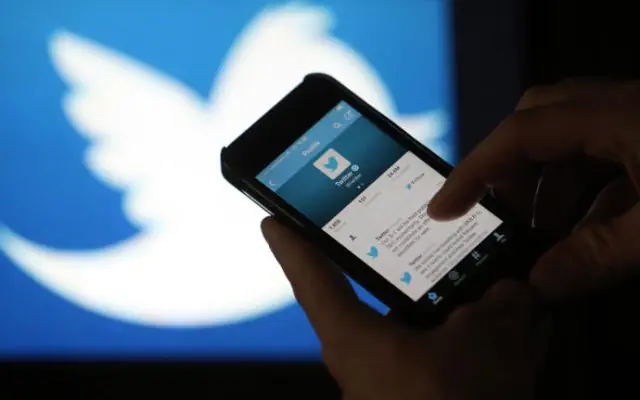 Twitter'da Tweet Dizileri Kullanma