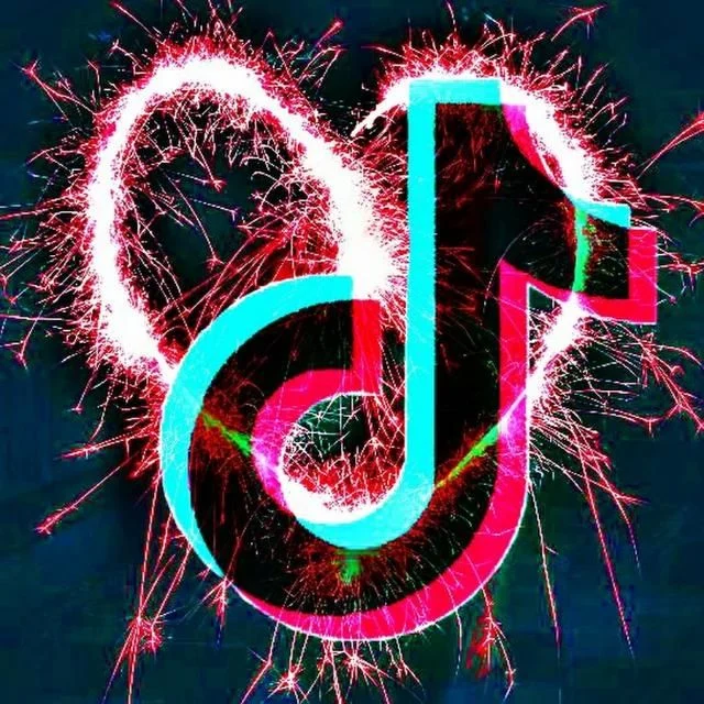TikTok Videolarına Başlık ve Efekt Ekleme