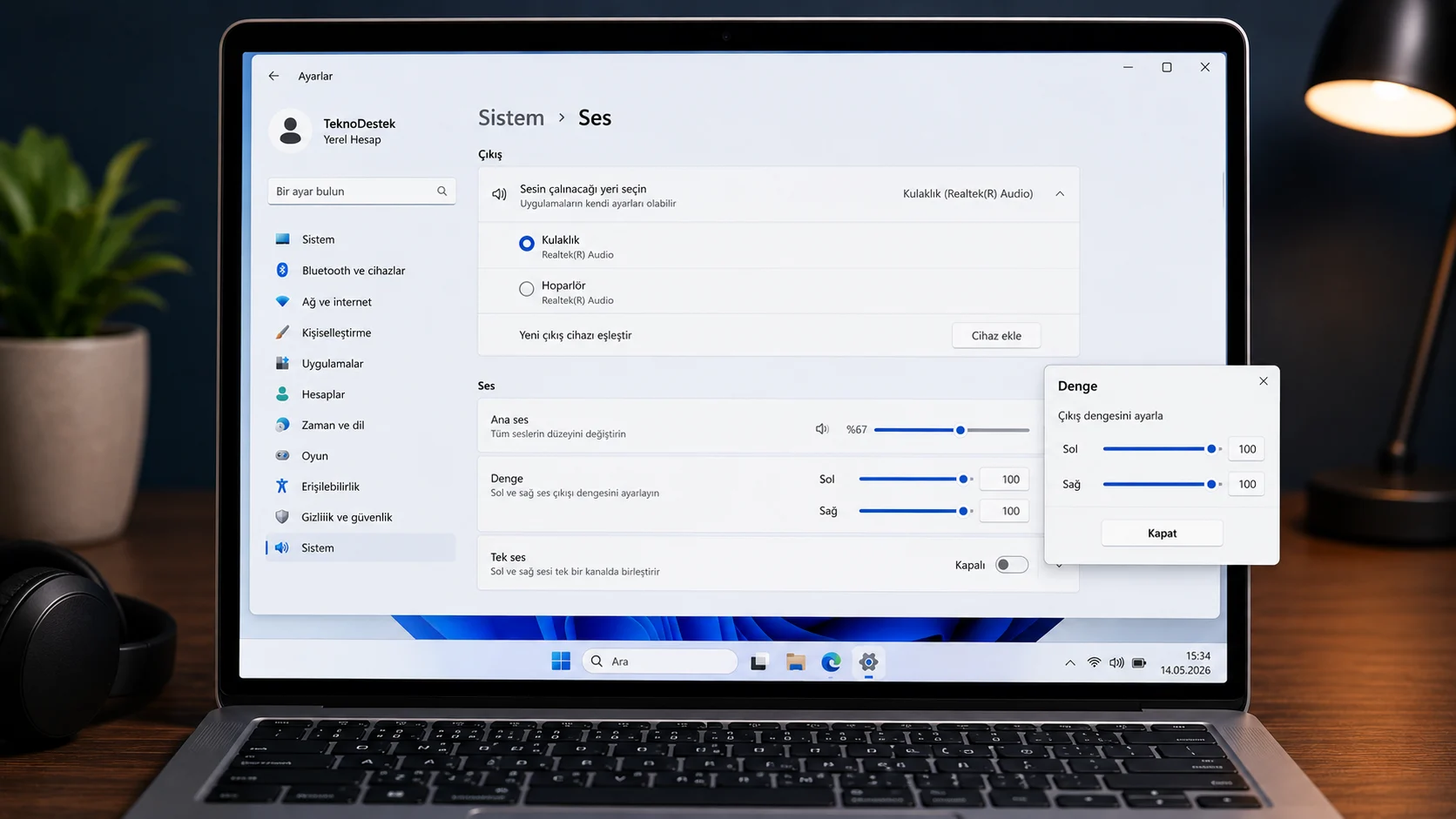 Windows 11 ses dengesi ayarlama adımlarının uygulandığı bilgisayar ekranındaki ses ayarları penceresi.