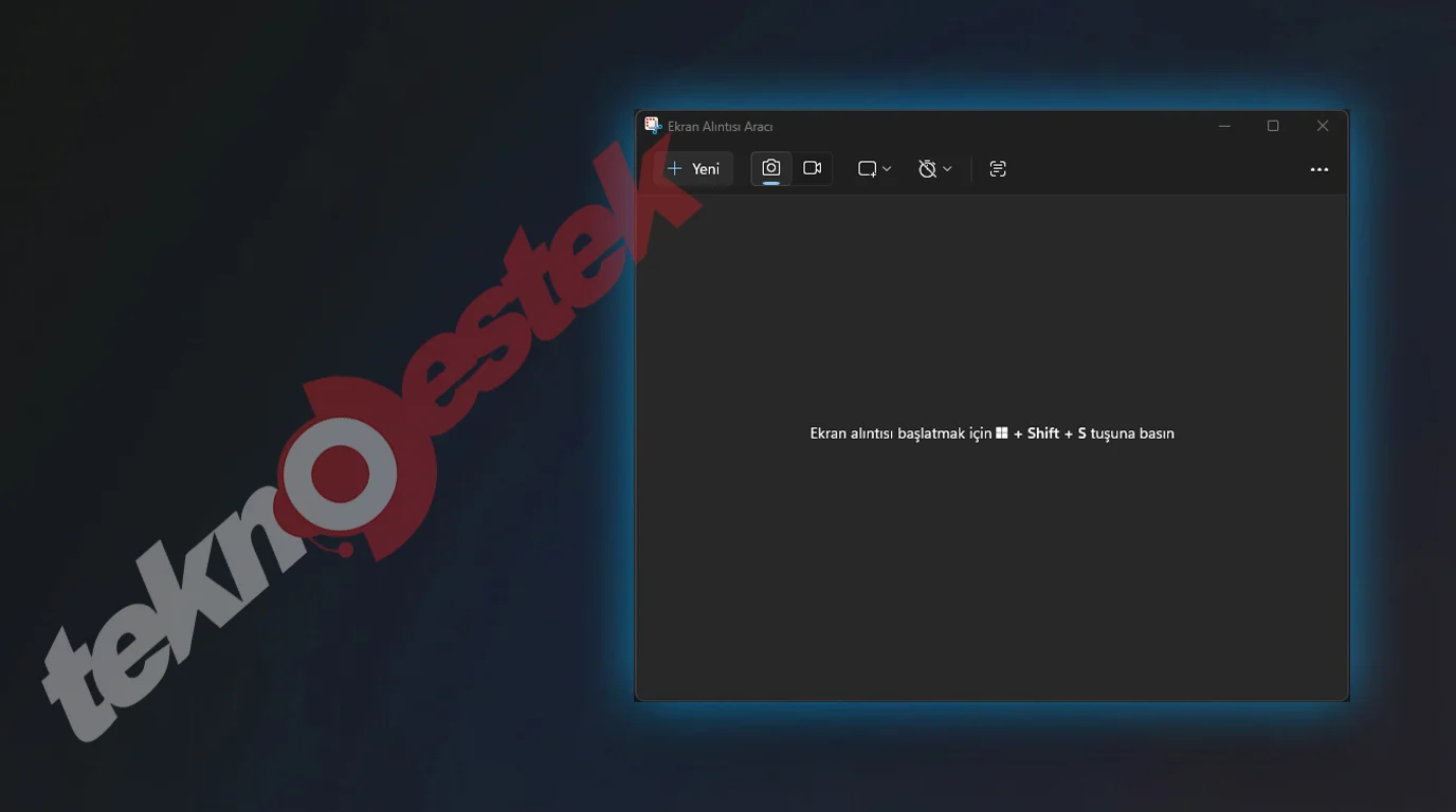 Windows 11 Ekran Alıntısı Aracı üzerinde metin çıkarma ve ekran kaydı özelliklerinin vurgulandığı açık uygulama arayüzü.