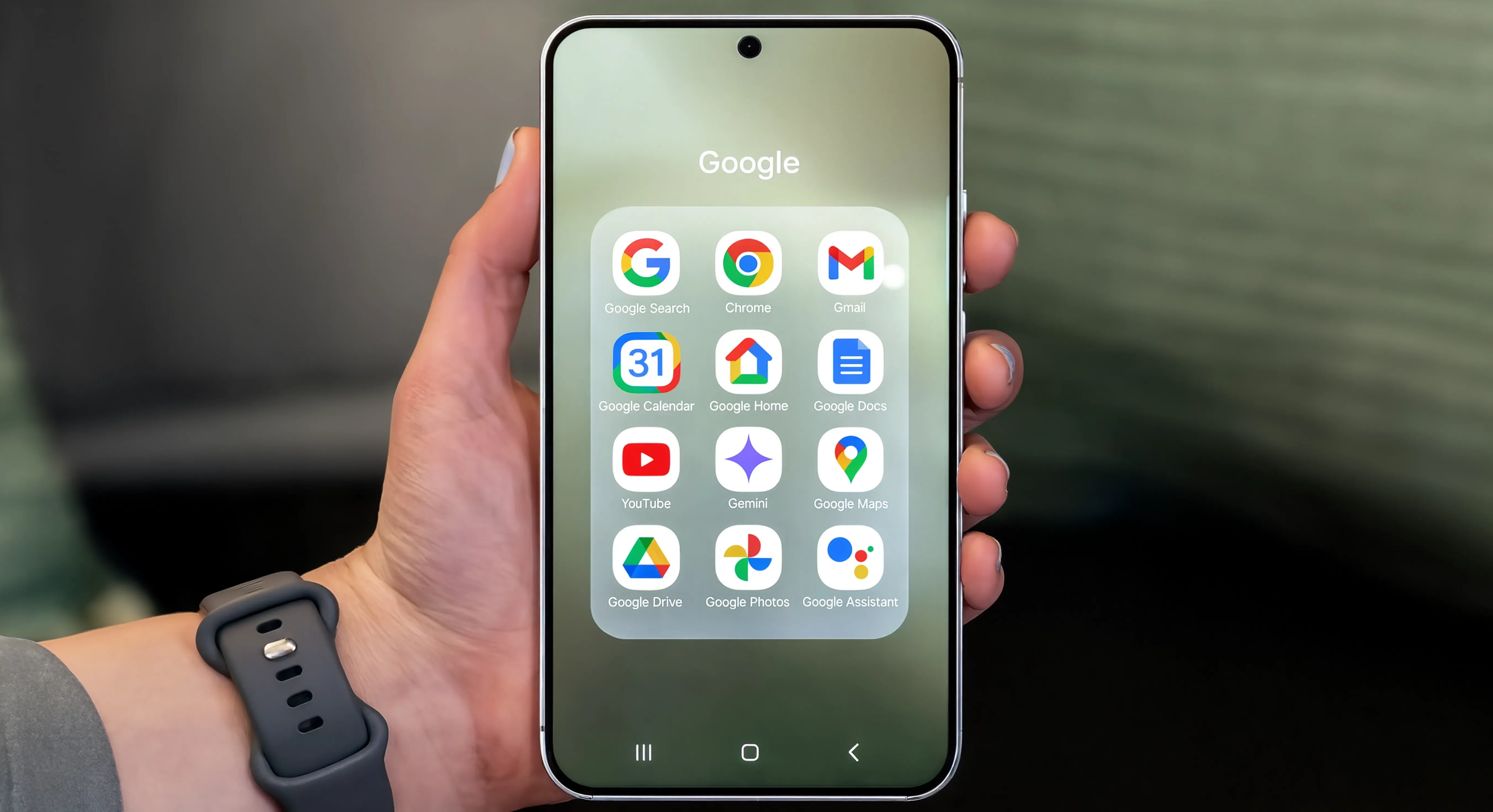 Android Gereksiz Uygulama Sorunu: Neden Her Yerde Google Var?